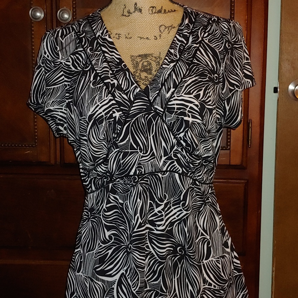Women's dress shirt